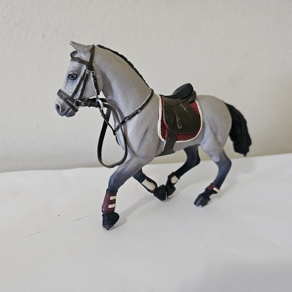 PAPO Competition Horse Figure